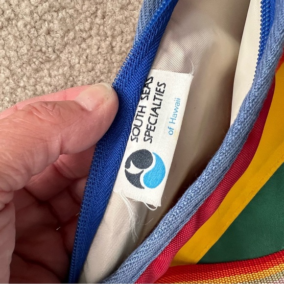 Vintage 1980s South Seas Specialties of Hawaii Rainbow Stripe Bag - Picture 6 of 9